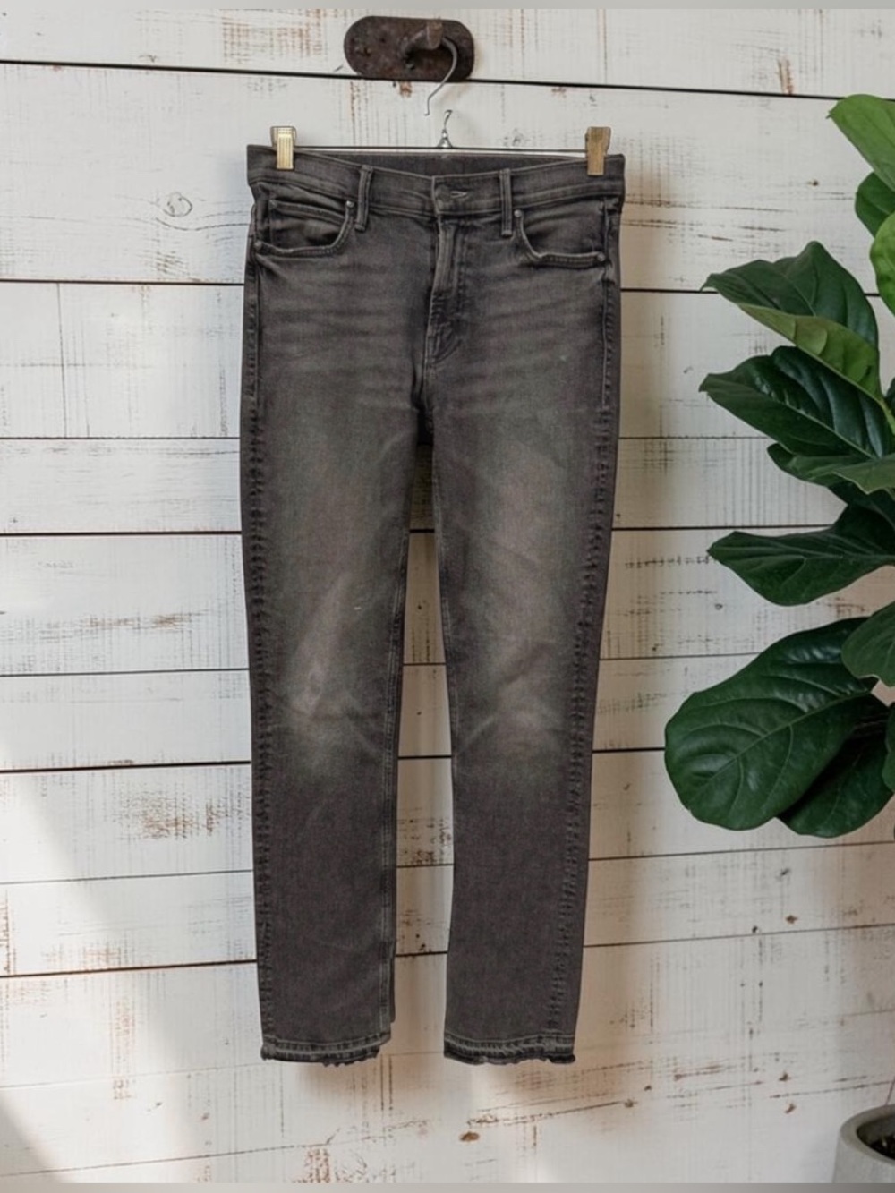 MOTHER Womens The Rascal Slit Undone Hem Gray Straight Jeans Size 28